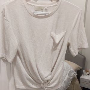 Aritzia/Wilfred tie front tee